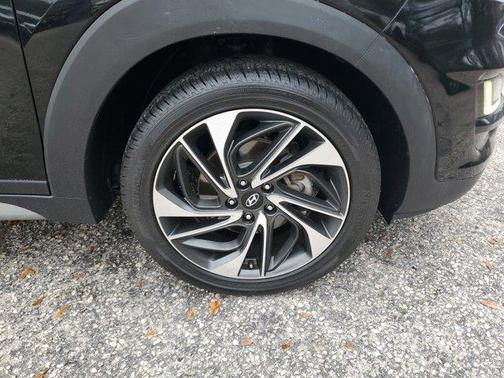 2020 Hyundai TUCSON Sport