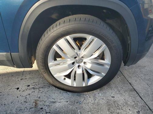 2019 Volkswagen Atlas 3.6L SE w/Technology