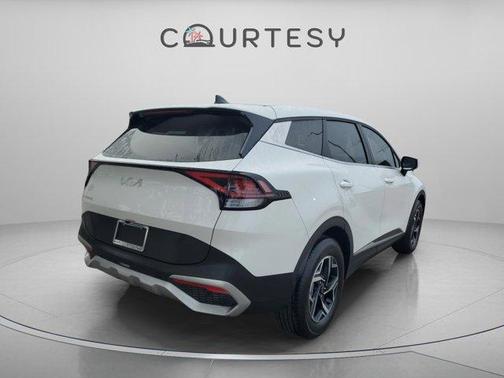 2025 Kia Sportage LX