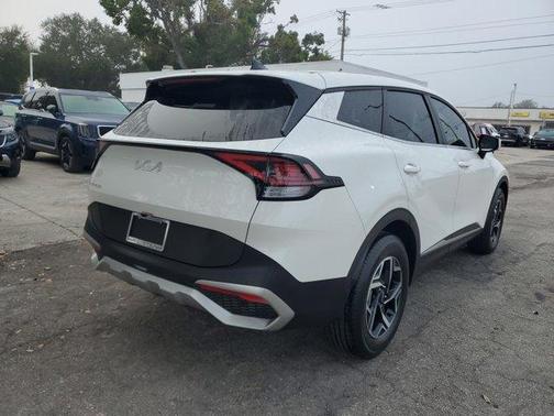 2025 Kia Sportage LX