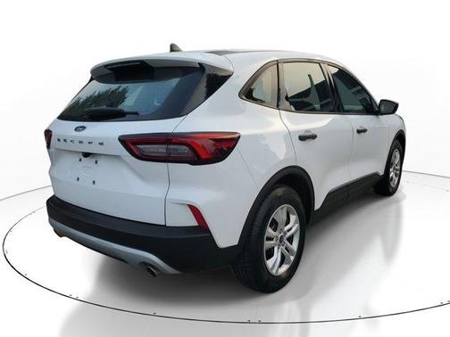 2023 Ford Escape Base