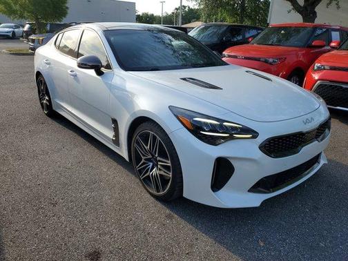 2022 Kia Stinger GT1