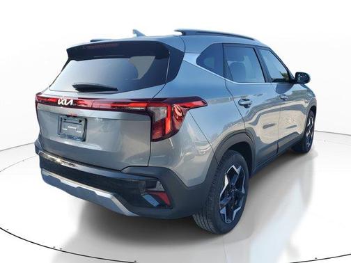 2025 Kia Seltos EX