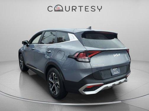 2025 Kia Sportage EX