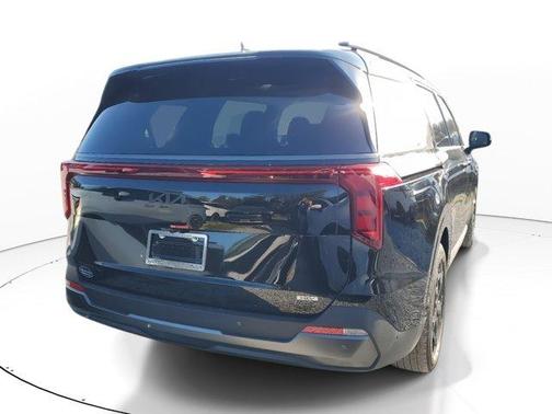2025 Kia Carnival Hybrid SX
