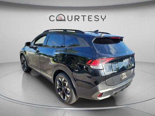Ebony Black 2023 Kia Sportage X-Line
