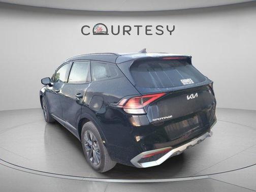 Ebony Black 2024 Kia Sportage SX