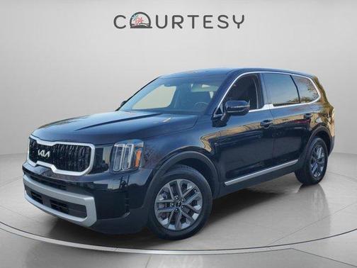 2023 Kia Telluride LX