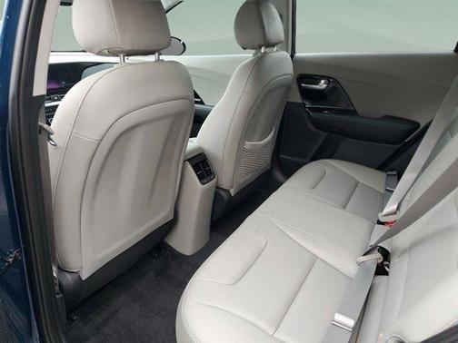 2021 Kia Niro EX Premium