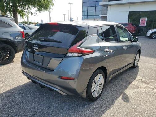 2023 Nissan Leaf S