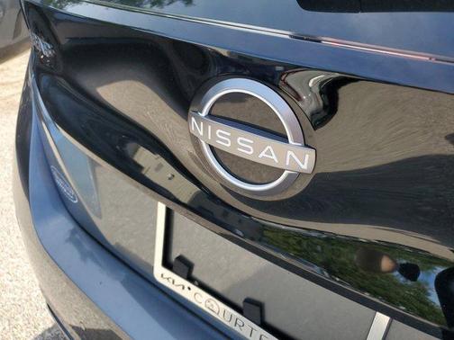 2023 Nissan Leaf S