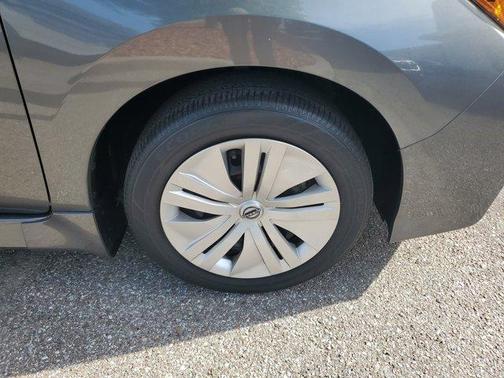 2023 Nissan Leaf S