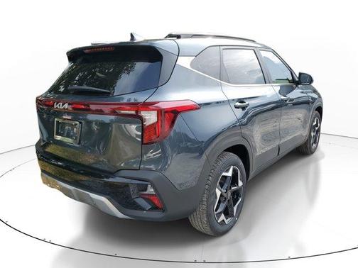 2025 Kia Seltos EX