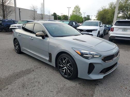 2023 Kia Stinger GT-Line