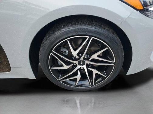 2023 Kia Stinger GT-Line