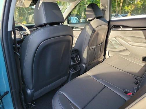 Blue 2026 Kia Seltos EX