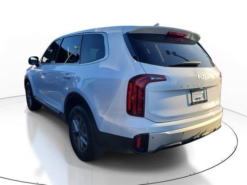 2024 Kia Telluride LX