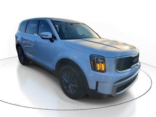 2024 Kia Telluride LX