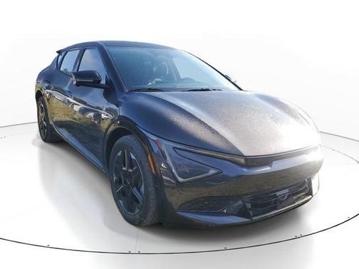 2025 Kia EV6 Wind