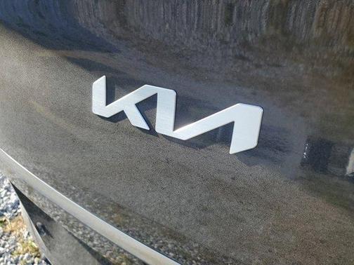 2025 Kia EV6 Wind