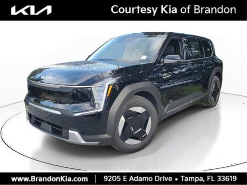 2026 Kia EV9 Light Long Range