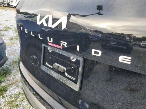 2025 Kia Telluride LX