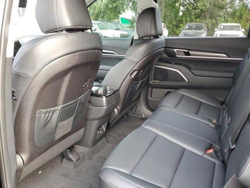 2025 Kia Telluride LX