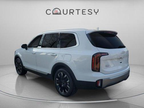 Glacial White Pearl 2025 Kia Telluride SX-Prestige