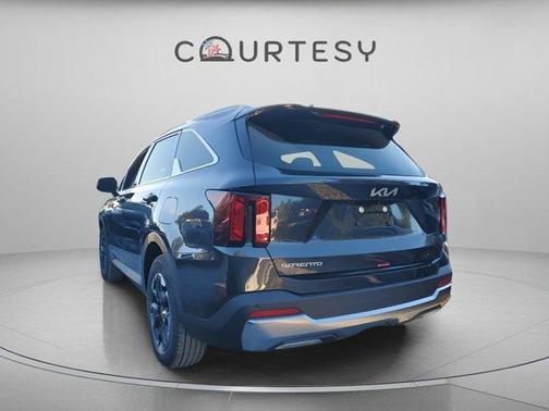 Metal 2026 Kia Sorento S