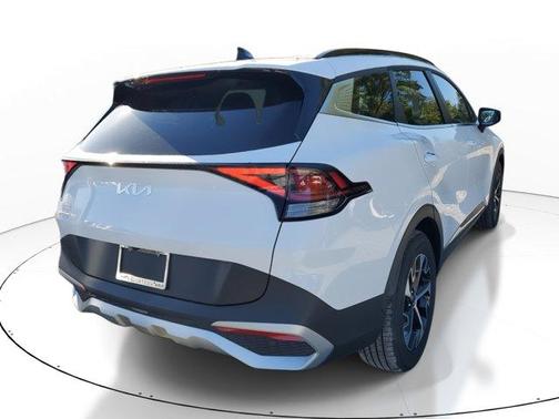 2025 Kia Sportage EX