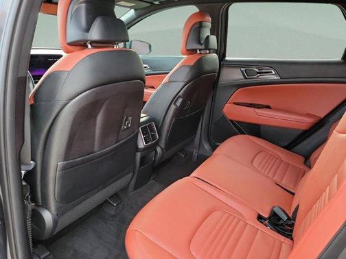 Gravity Gray 2023 Kia Sportage SX-Prestige