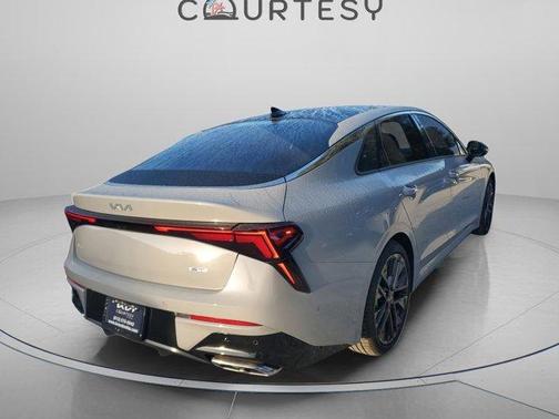 2026 Kia K5 GT