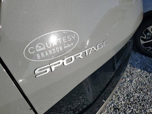 2026 Kia Sportage SX