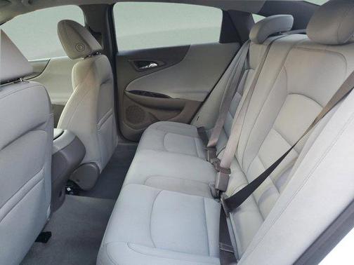 2022 Chevrolet Malibu 1LS