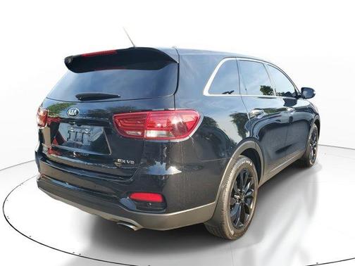 2020 Kia Sorento EX V6