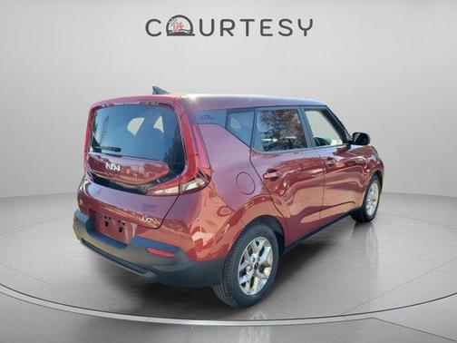 2022 Kia Soul LX