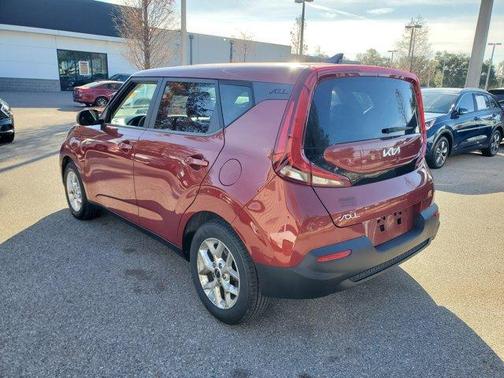 2022 Kia Soul LX