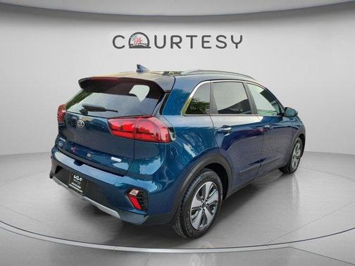 Deep Cerulean 2021 Kia Niro LX