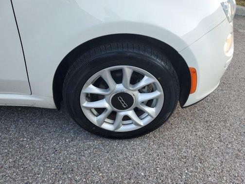 2017 FIAT 500 Pop