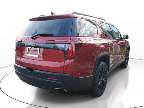 2021 GMC Acadia SLT