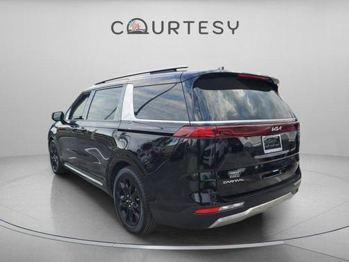 2024 Kia Carnival SX Prestige