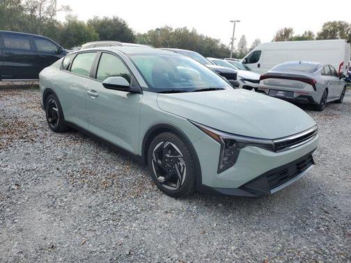 2026 Kia K4 EX