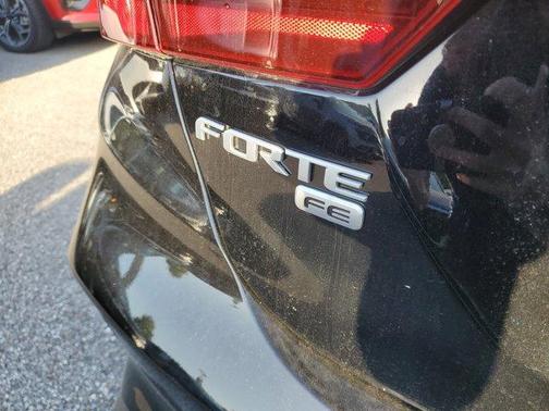2024 Kia Forte LX