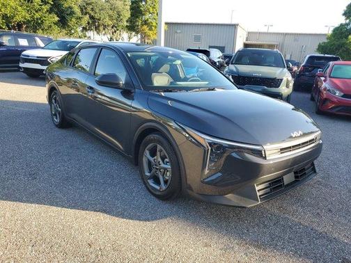 2025 Kia K4