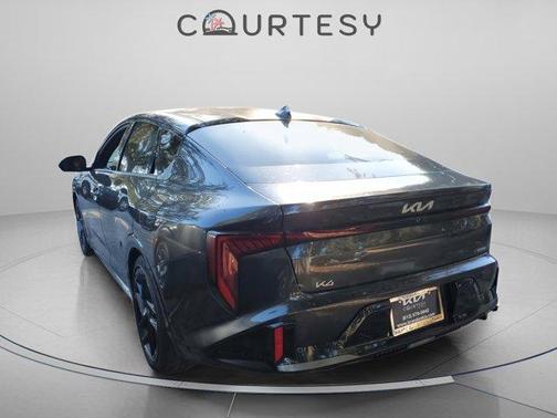 2025 Kia K4 GT-Line Turbo