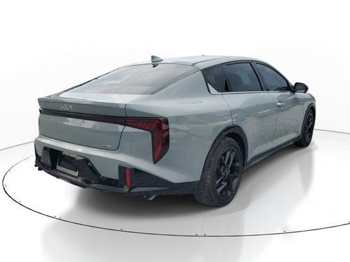 2025 Kia K4 GT-Line Turbo