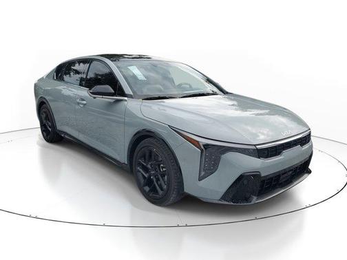 2025 Kia K4 GT-Line Turbo