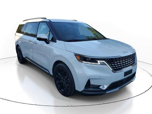 2024 Kia Carnival SX