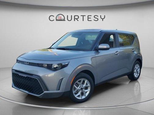 Steel Gray 2025 Kia Soul LX