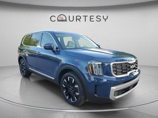 Midnight Black 2023 Kia Telluride SX
